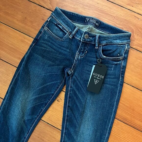 *Guess* NWT Sz 25 1981 Stretch Ankle Zip Crop Ankle Jeans - Picture 6 of 14